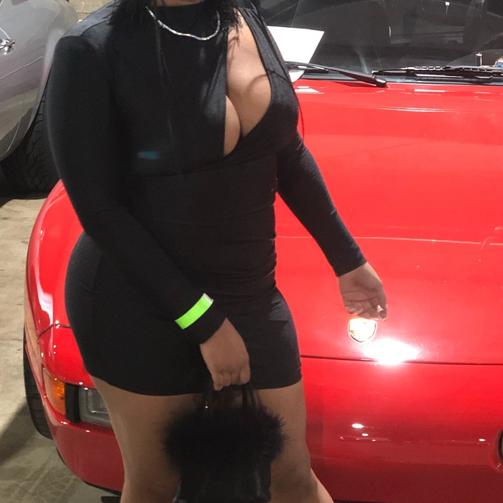 Black dress